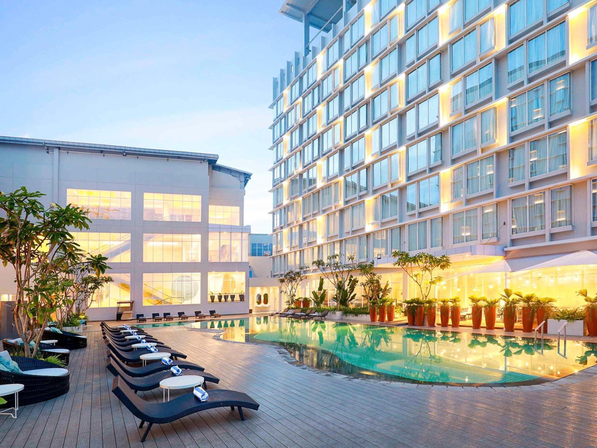 Mercure Samarinda Exterior foto