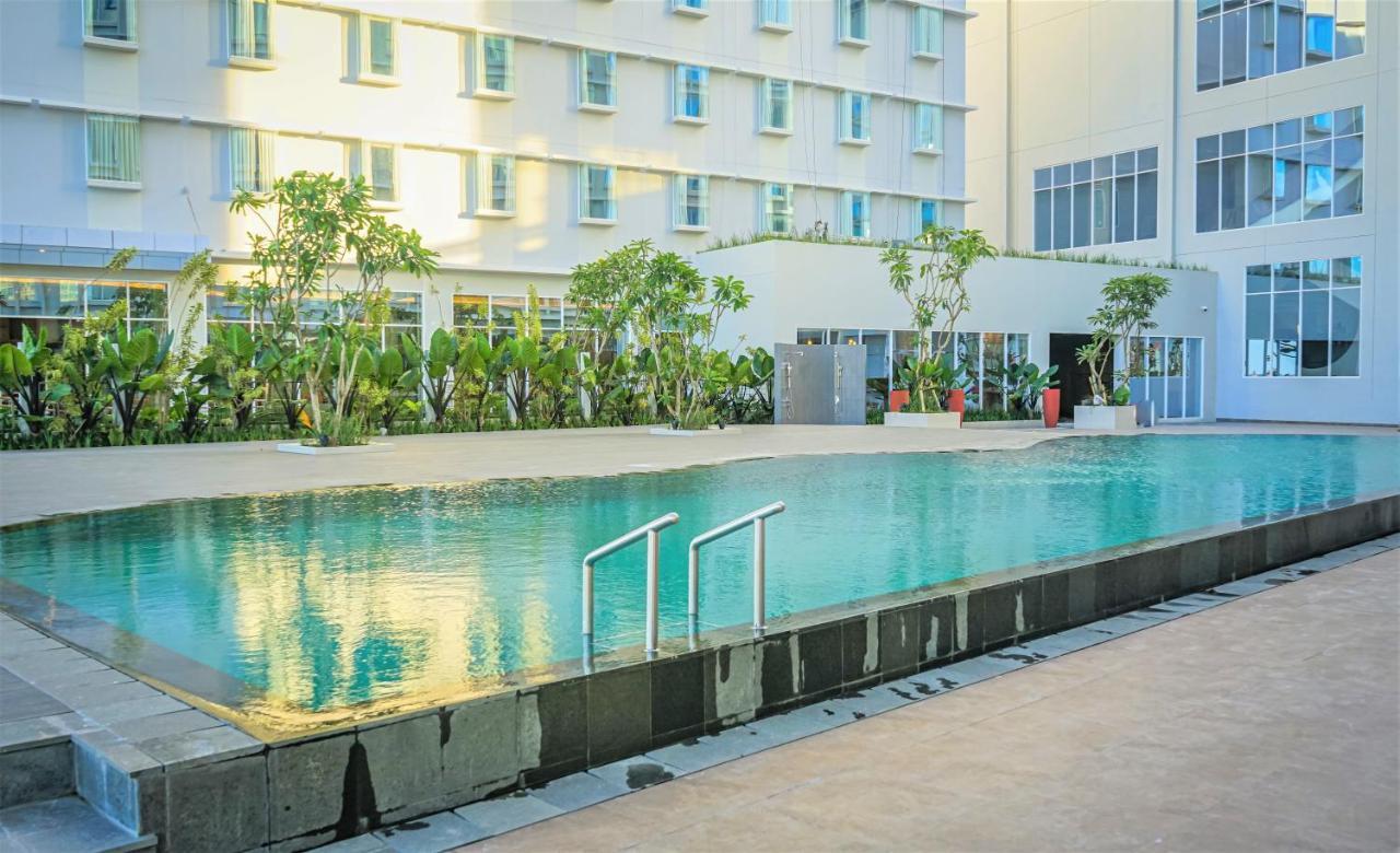 Mercure Samarinda Exterior foto